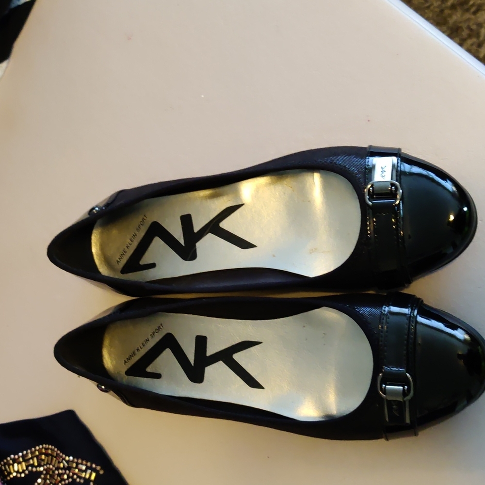Dress flats